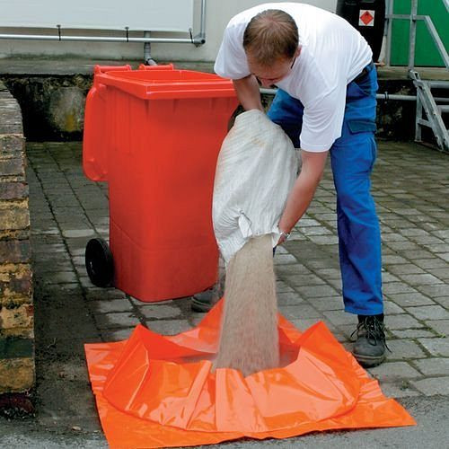 DENIOS avloppsskydd av polyeten med klistermärke och 3 tomma sandsäckar i en rullcontainer, 201-660
