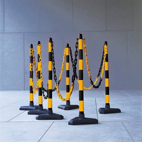 DENIOS kedjeställningsset, 6 delar, 870mm, 10m kedja, gul/svart, trekantig plastfot, betongfylld, 180-246