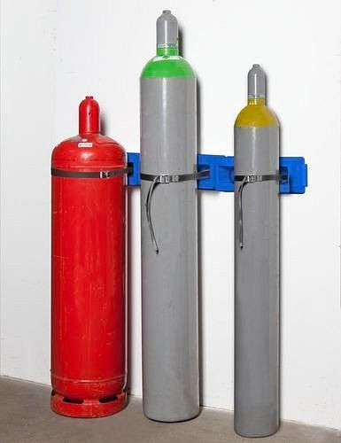 DENIOS gasflaska vägghållare WH 3-P universal tillverkad av polyeten (PE), för 3 flaskor (max. Ø 320 mm), 241-361
